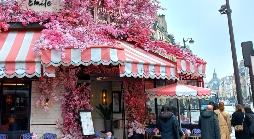 pariz_2022_12 pariz_2022_12